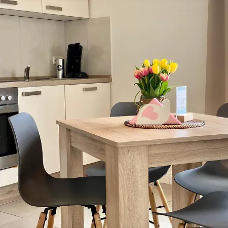 Villa Manatee mit Sauna stilvolle Ferienwohnungen mit Terrasse und Balkon Sellin (Rugen)