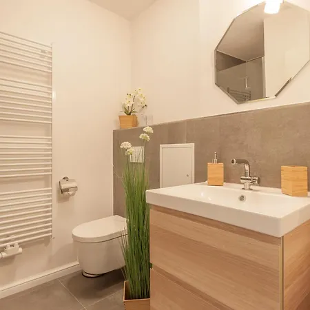 Manatee Mit Sauna Und Fitness