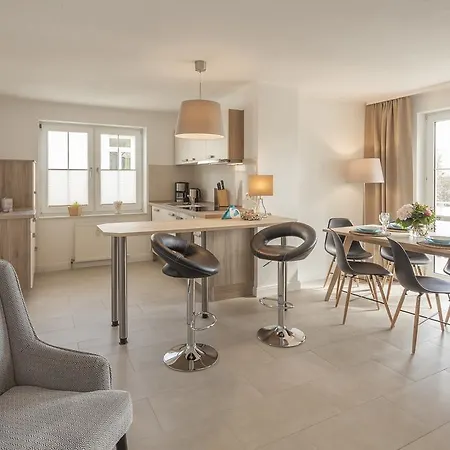 Manatee Mit Sauna Und Fitness Sellin (Rugen)