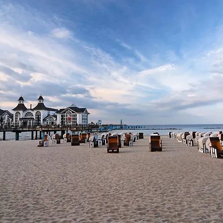 Manatee Mit Sauna Und Fitness ゼリン