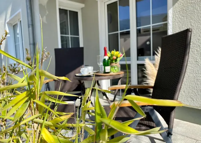 Manatee Mit Sauna Und Fitness Sellin